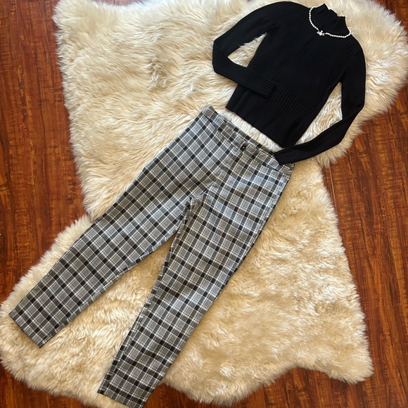 SKY&SPARROW Plaid Pant - Picture 5 of 9